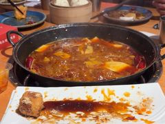 -三个四川人火锅(华联商厦店)