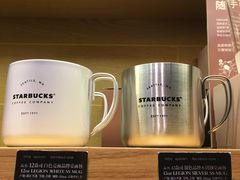 -星巴克(珠海摩尔百货店)