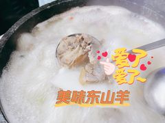 -墨脱石锅椰子鸡•海鲜糟粕醋(榆亚路店)