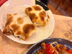 -维吾尔餐厅(宜山路店)