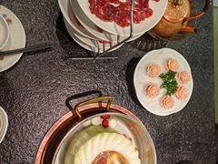 -得意咚瓜·顺德鱼生·冬瓜火锅(深圳首店)