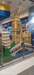 -乐高品牌旗舰店(人民广场店)