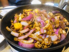 -胡须佬鸡煲四季火锅店(石厦西村直营店)