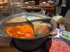 -白乐天毛肚火锅馆(南滨路店)