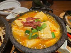 咕嘟肉沫包浆豆腐-云海肴·汽锅鸡·云南菜(高德置地店)