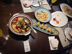 -江上荟·创意中国菜(绿地缤纷城店)
