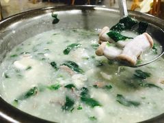 -标记美食新鲜猪杂(兴南大道店)