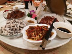 -榕树下海鲜馆(坪山路店)
