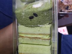 -金色麦甜糕点(面包.蛋糕.华苑店)