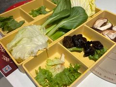 -呷哺呷哺 黄金牧场 (新中关购物中心店)