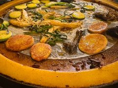 -老渔家白族·石板烧·野生菌火锅(古城中心店)