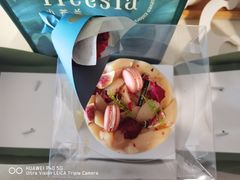 -小苍兰风铃草·礼物蛋糕(沈阳店)