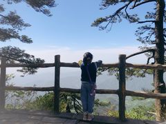 -罗田薄刀峰风景区