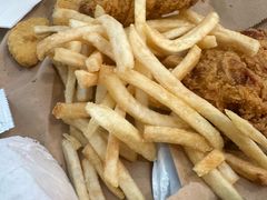 -麦当劳(深圳北站B2检票口楼上)