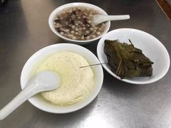 -芳婆糕团店(王府大街店)