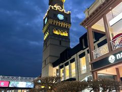 -王府井奥莱临潼小镇(临潼店)