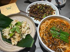 -云海肴·汽锅鸡·云南菜(高德置地店)