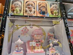 -泡泡玛特POPMART(侨福芳草地店)
