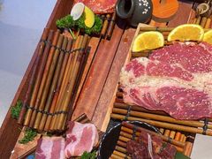 -轻烧烤肉(光谷步行街店)