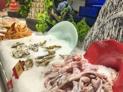-四囍码头海鲜烧烤自助火锅(外滩南京东路悦荟广场店)