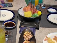 -極上萬膳·日料放题(来福士江景店)