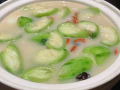 竹笙浸鸽子蛋鱼滑-羽鸽集·乳鸽专门店·地道顺德菜(岭南站店)