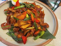 -菌林天下·野生菌汤锅