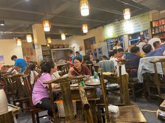 大堂-肖肖酸萝卜鱼火锅(总店)