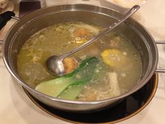 -一席地·本地鸡窝·杭帮鸡火锅(萧山银隆百货店)