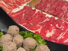 -牛村来人潮汕牛肉火锅(西单店)