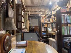-斯多格书乡(北京大学畅春园店)