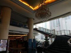 -武汉五月花大酒店(武昌火车站中南路地铁站店)