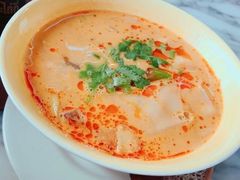 -邢泰记