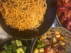 -巴厘龙虾·榜首油焖大虾(音乐学院·沿江酒馆店)