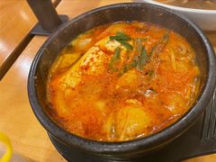嫩豆腐汤-黄金牧场(明洞总店)