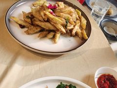 -八府香鸭·啫啫煲(华山路店)