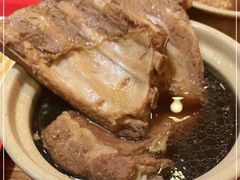 -万和春排骨砂锅米饭(湖北路店)