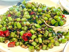 -嘉厨小馆(宜山路店)