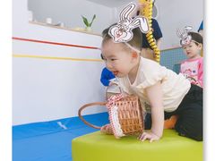 -蒙蒙狮蒙台梭利儿童之家