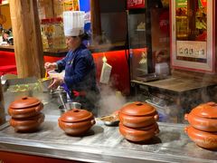 -老滇山寨•云南特色菜•地方菜•民族风情歌舞表演(金碧店)