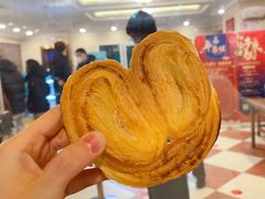 大蝴蝶-国际饭店·帆声西饼屋(黄河路店)