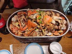 -老东镇啤酒屋海鲜加工·蒸汽海鲜·海鲜烧烤(台东店)