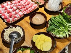 -壹兆圆重庆火锅手工炒底料(长白格林玫瑰湾店)