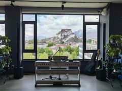 -平措康桑·和牛自助观景餐厅(布达拉宫店)