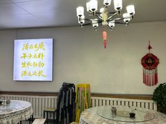 -天天向上素食餐厅(五台山店)