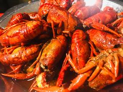-李双猪·小龙虾·烧烤·羊肉煲(乐山店)