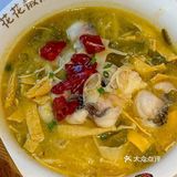 这家餐厅太适合我了吧！性价比高的冒烤鸭[礼花]