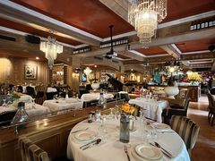 -火车头法国西餐厅