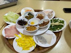 -桥香园云南过桥米线(金马碧鸡店)