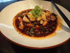 -冰冰龙虾·江湖菜·花园江景餐厅
